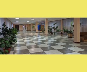 Наявні вільні місця в СЗШ № 222 у 1-х класах, 4-х класах та 10-х класах